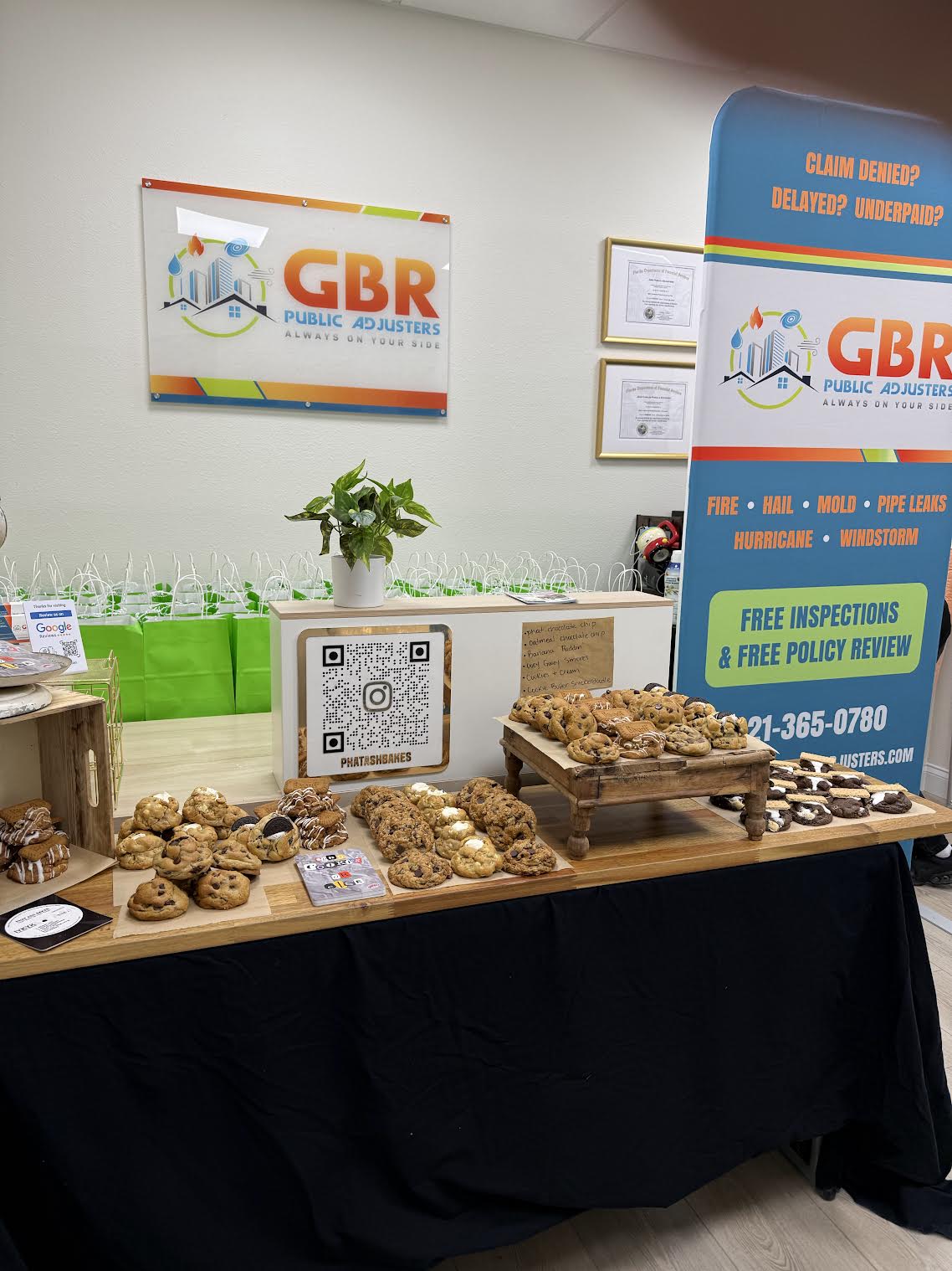 Show Stopping Cookie Grazing Table - Inquiry