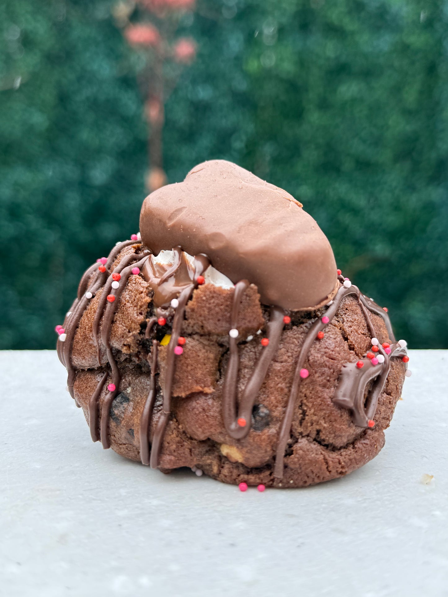 Cupid's Bow N' Arrow